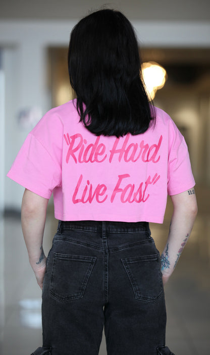 Women’s Scrip Tee Cropped